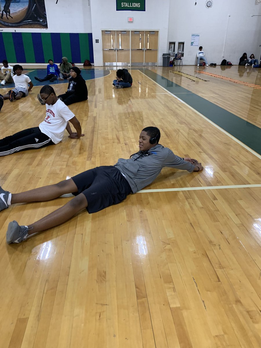 Don’t forget the cool down and static stretching!
#50millionstrong #VBSTRONG  @grcollegiate @SheilaVBHPE @GRHS_Stallions