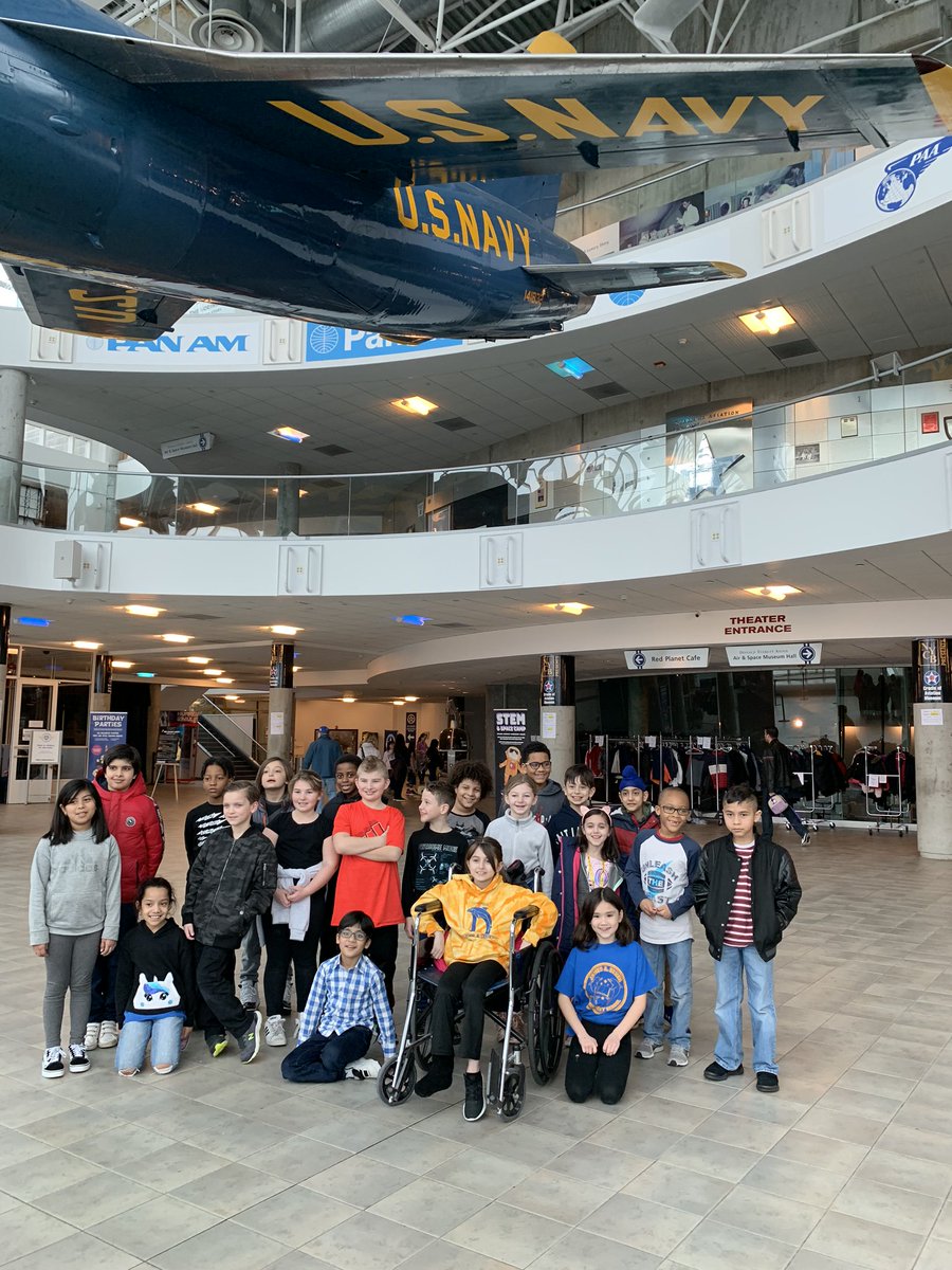 KimLatremore's tweet photo. @VS13UFSD James Dever 3rd grade students visited the Cradle of Aviation as part of their biography literacy unit. In class they studied various aviators as well as the history on flight on Long Island 🛩️ #DedicatedatDever https://t.co/MAdnCfJuWj