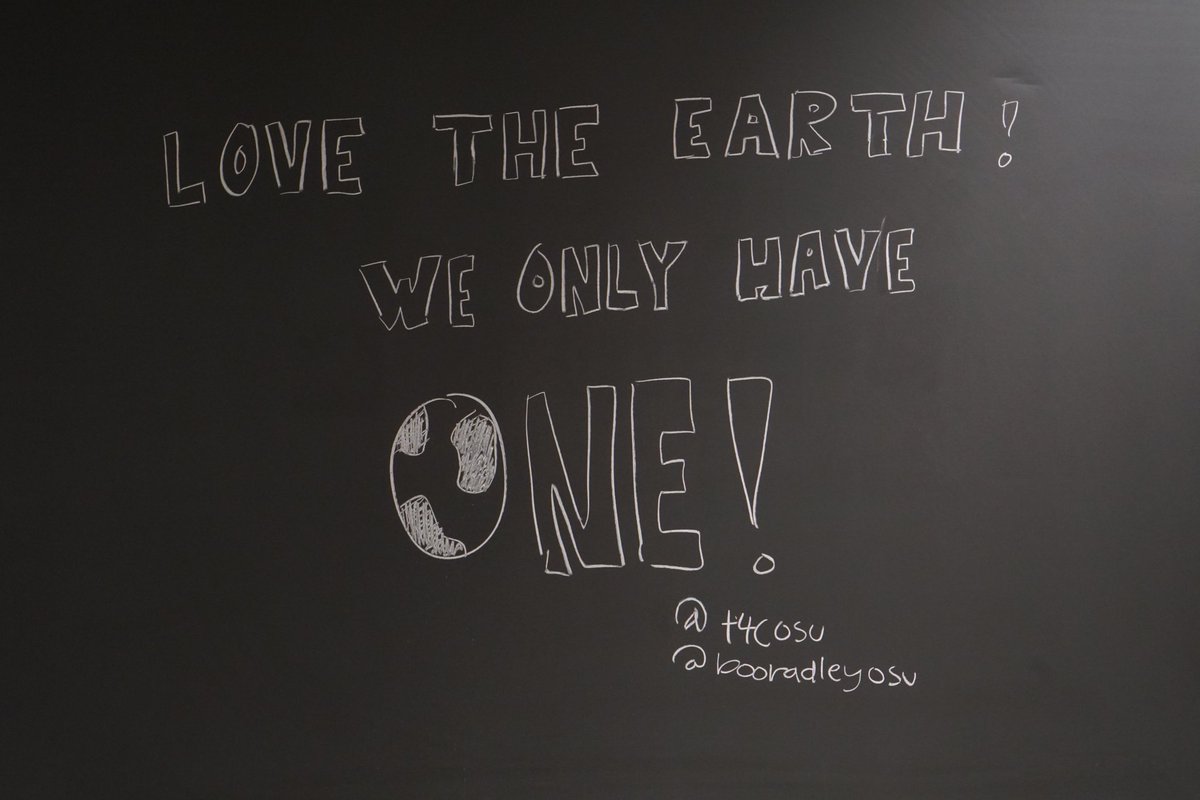 BooRadleyOSU's tweet photo. Live your life sustainably!
Happy Time for Change Week on campus, thank you @t4cOSU for partnering with us to all be better stewards of the environment!
#TimeForChangeWeek https://t.co/yUGEYFy6bF