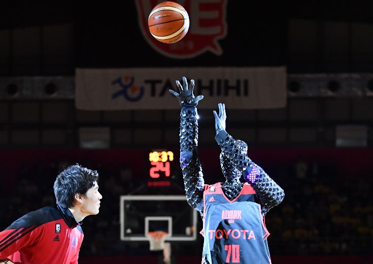 mondomascots's tweet image. Cue3 the AI Baskeball Robot is a mascot for the team Tokyo Alvark.