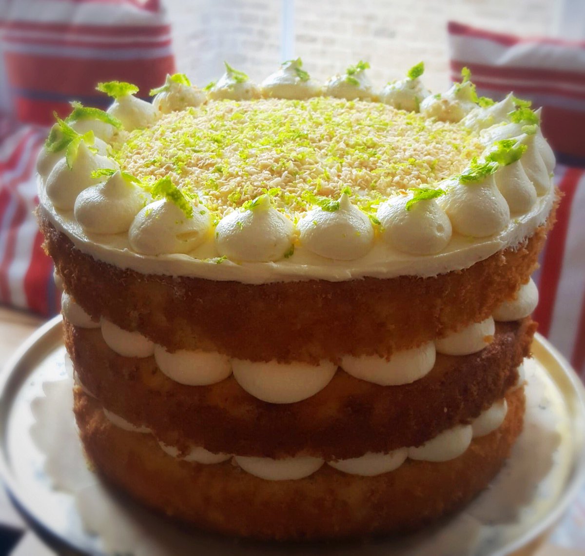 skintradecoffee's tweet photo. Yummy Lime and Coconut Cake.... perfect with a cuppa. Homemade right here in our little kitchen #homemade #cake #shoplocal #loveskintrade https://t.co/3UDznuG4Nd