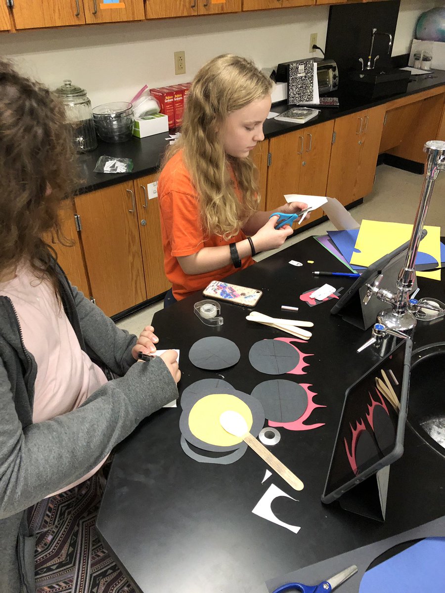 SudovskyL's tweet photo. Its a great day to โplayโ with stopmotion videos as we learn about thermal energy transfers!๐ฅ#KMSwatchmegrow @Killian_MS https://t.co/ZORtx55ZPJ