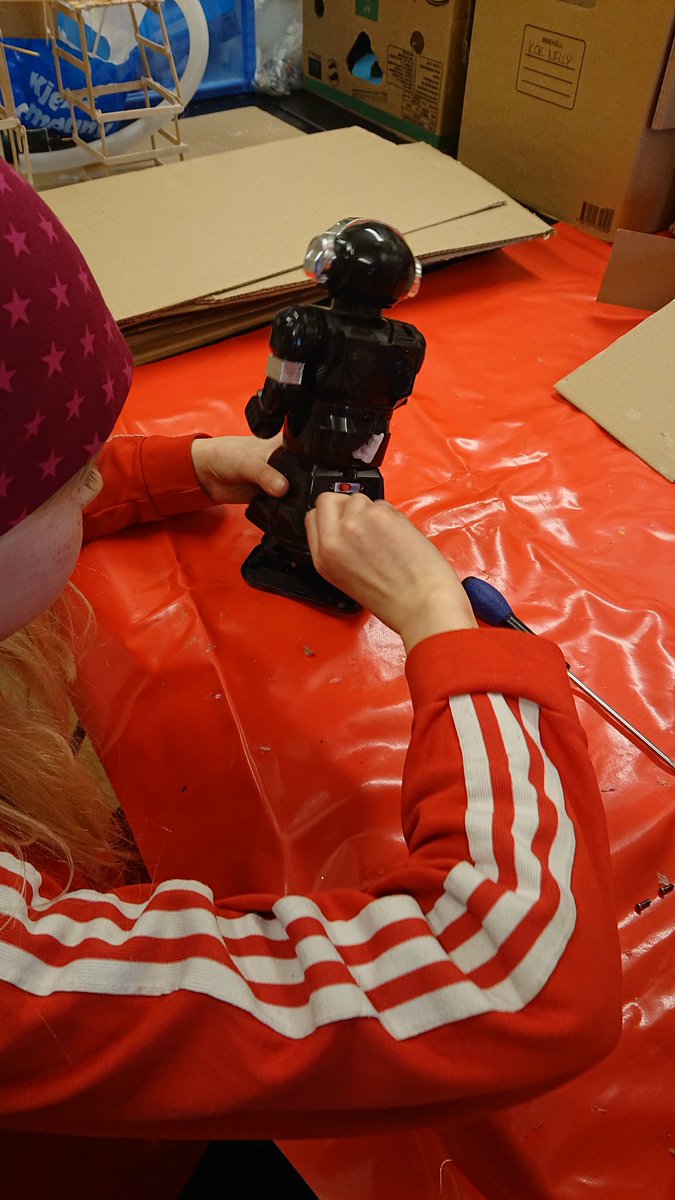 Från robot till något annat. Vad kan man göra med mekaniken? #skarpnäckskulturhus