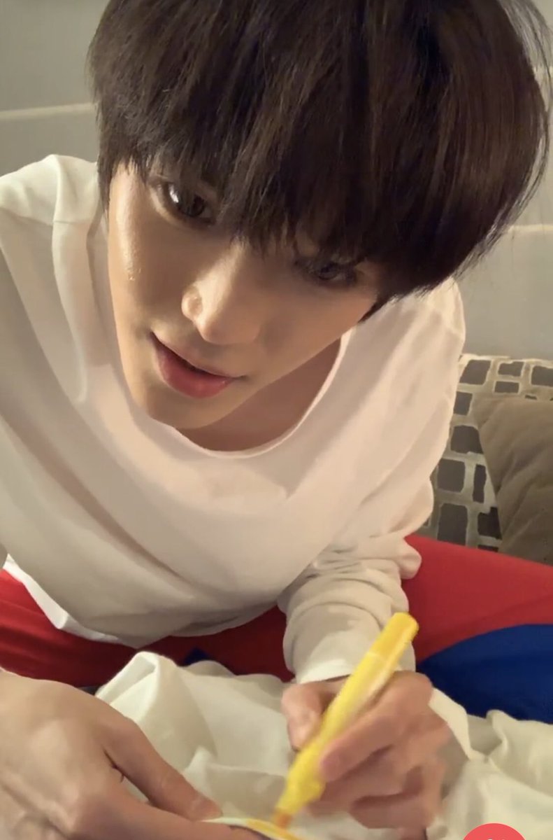 น๊องจย๋า tweet media