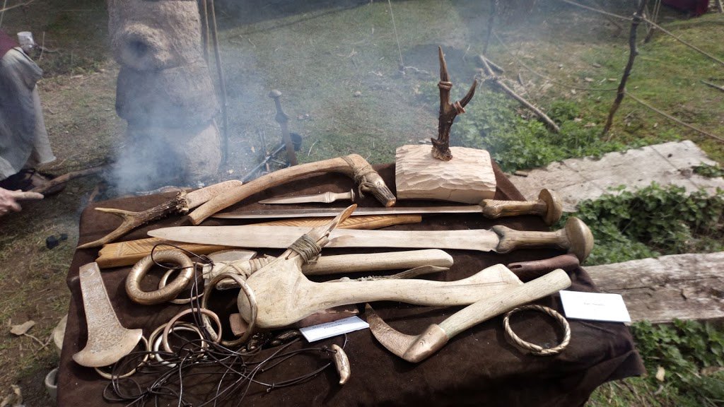 YAC_CBA's tweet photo. #YACUpdate: West Wiltshire YAC recently visited the Ancient Technology Centre @ATCranborne to learn all about #prehistoric life. What a great #YACadventure! Find your local YAC: https://t.co/EW516foqwq https://t.co/CImfpLMPr5