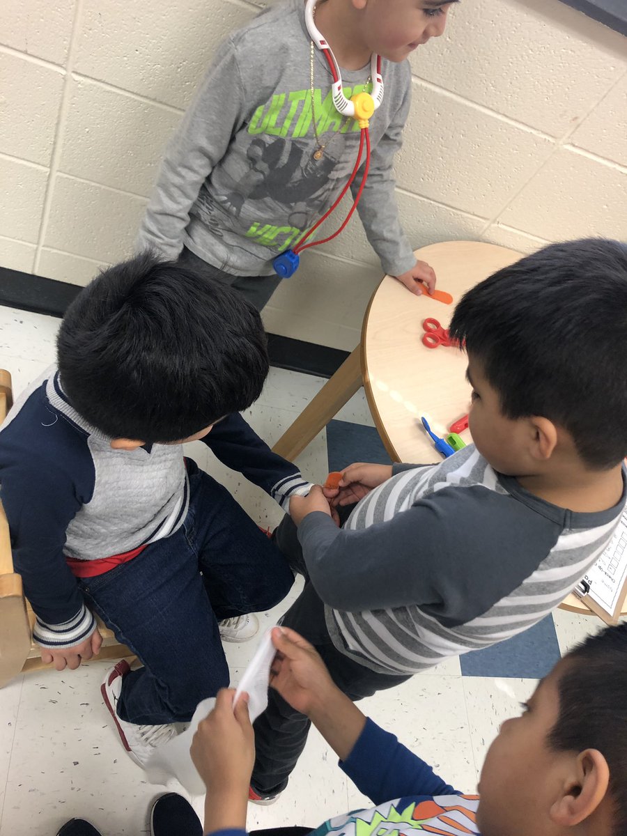 martinezprek's tweet photo. We have some doctors in the house! #dramaticplayfun https://t.co/PlLjSRsgc8