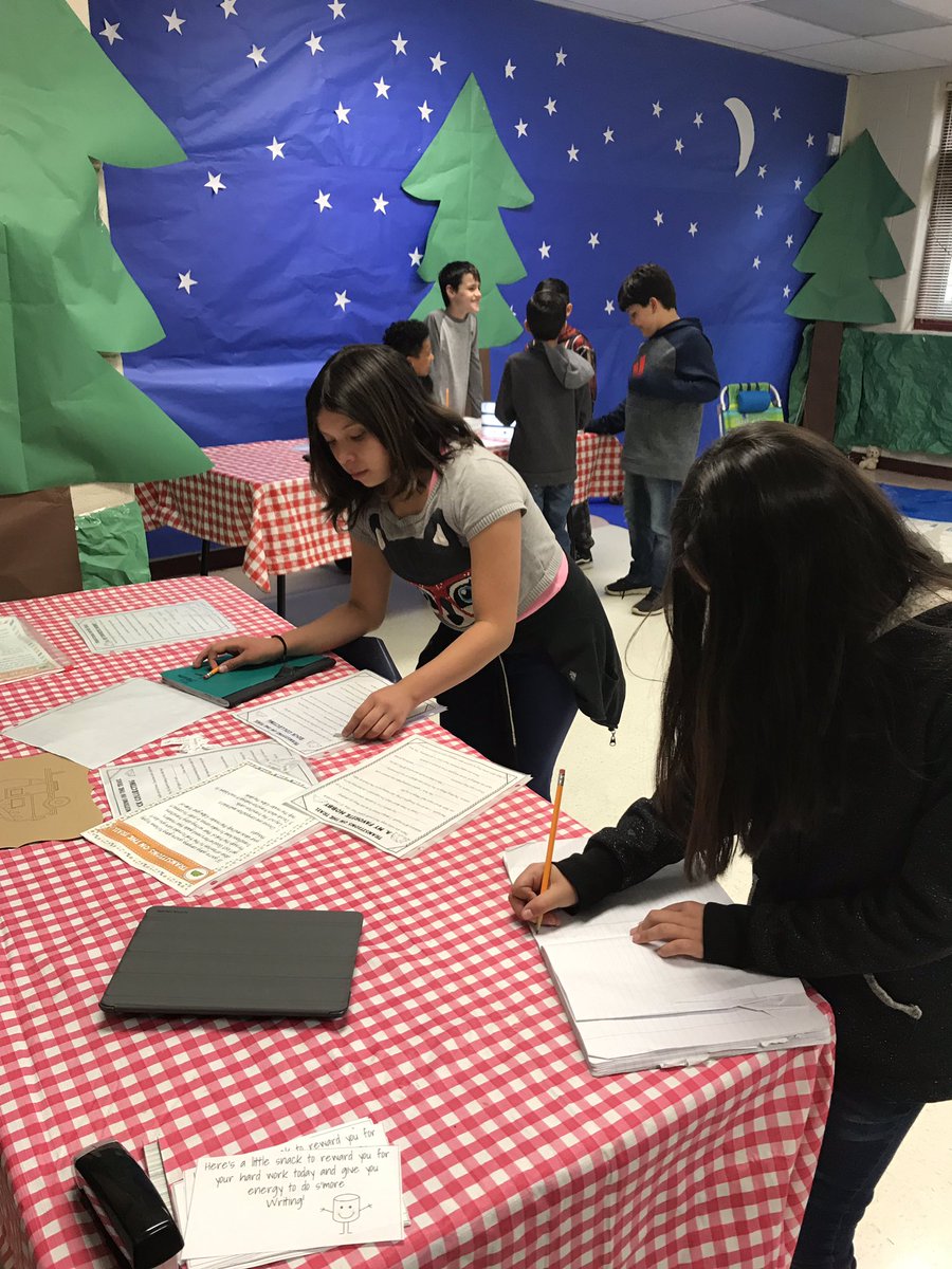 ArceVickie's tweet photo. Camp Write-a-lot at Brauchle Elementary.#brauchleinspired #ThisIsNorthside https://t.co/9YeW0NulY2
