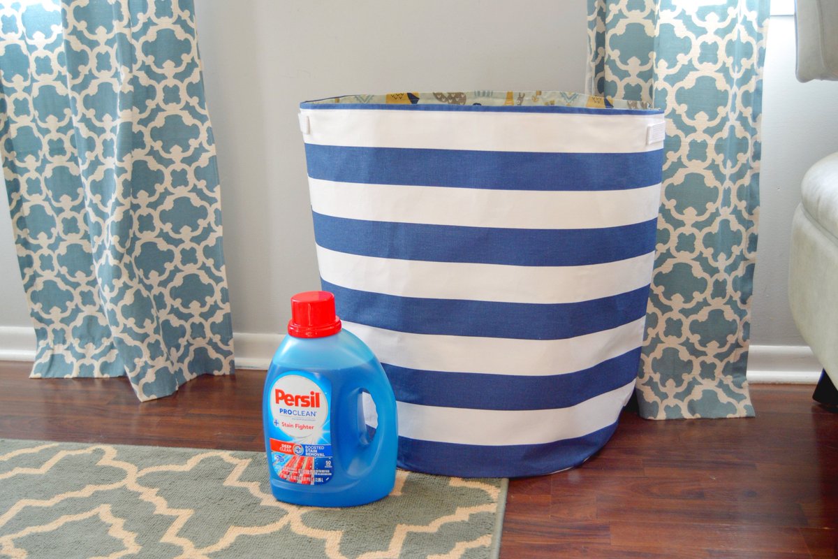 MaryMarthaMama's tweet photo. Laundry... it never ends, does it? Today on the blog I'm talking about laundry and sharing a tutorial for how to make your own DIY laundry hamper- https://t.co/fhtGWcwLUT @Walmart @PersilProClean #PersilDeepClean #AD https://t.co/gTsWyRcxTb