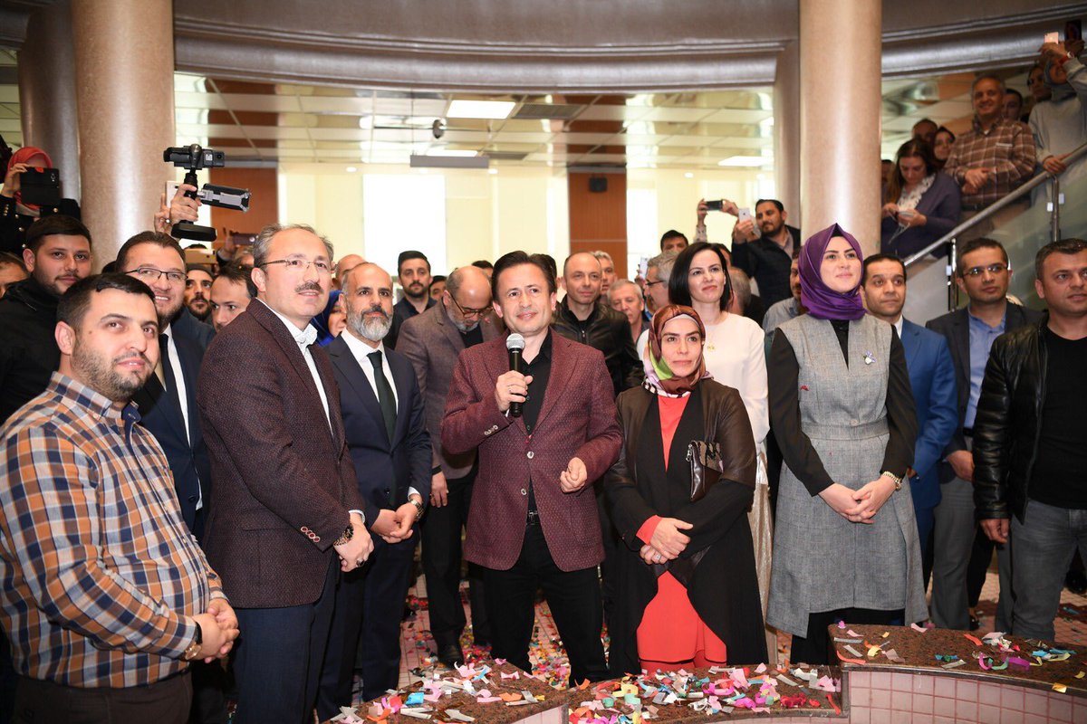 fatma_yazici73's tweet photo. 3.dönem belediye başkanlığı ailemiz ve tuzlamız için hayırlı olsun..@Tuzlabelediyesi @drsadiyazici https://t.co/91ue1Ss3h4