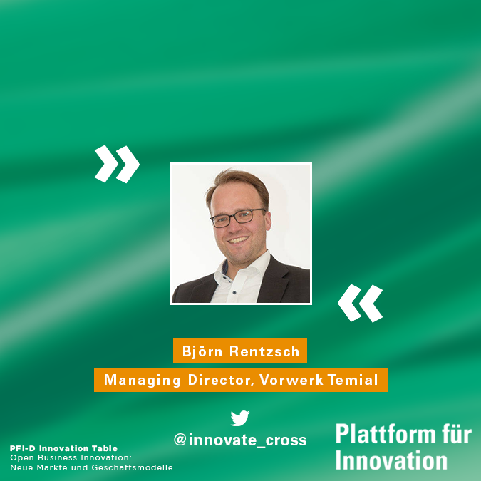 innovate_cross's tweet photo. Intrapreneurship und #OpenInnovation: #Startup meets Familienunternehmen: "Was steht im Mittelpunkt von #Innovation? Der Mensch als handelndes Subjekt."  #Vorwerk temial entwickelt den ersten Teevollautomaten für losen Tee.
#InnovationTable bei @SCHOTT_DE / #PFID #InnovationCross https://t.co/ruPkjGInID