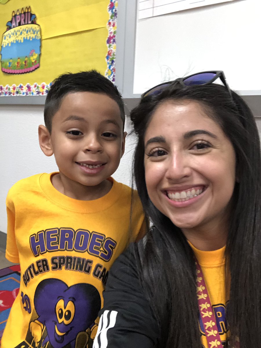 EMcCarthy_CTES's tweet image. It’s Spring Games Day! 💜#SpringGames #TeamSISD #PHEHeroesBelieve