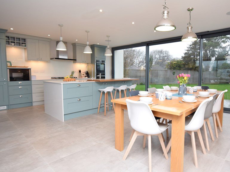 What a catch! 🎣 Dunes - Mudeford is one of our many luxury properties suitable for a fishing break. Whether it's facilities nearby or on-site for added convenience, these stunning properties will have you hooked! 😍
newforestliving.co.uk/fishing-cottag…