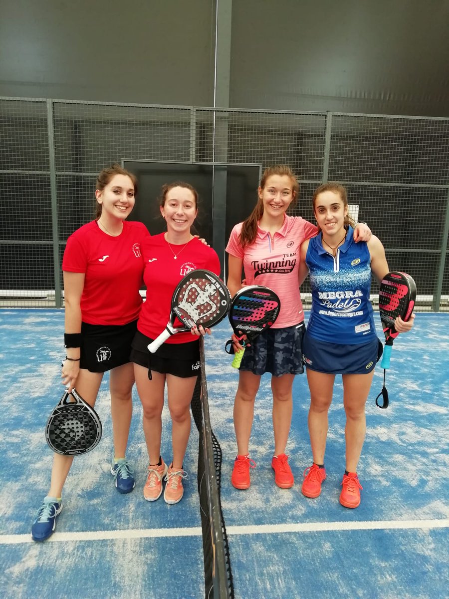 #CEU2019 ¡Ya estamos en cuartos! Las parejas masculina y femenina de #pádel de la <a href="/unisevilla/">Universidad de Sevilla</a> ganan sus partidos y seguirán en la competición para luchar por las medallas. A las 18.00 y 19.30 horas, respectivamente, disputarán el próximo encuentro #VamosUS #SomosUS #ceuscv2019