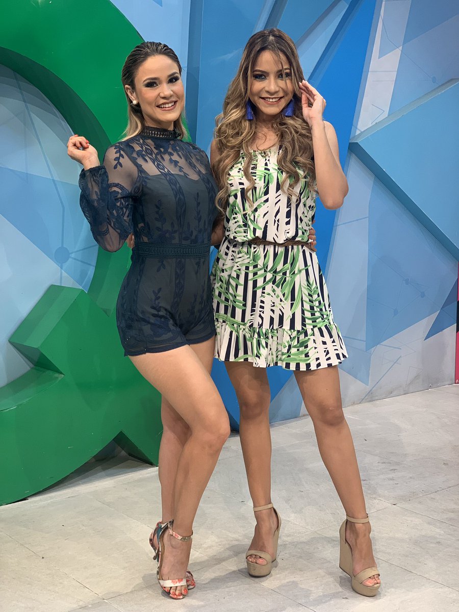 canal33tv's tweet photo. Ligia Roca y Mónica Benítez embellecen la planta de Canal 33. 😍
Lunes a Viernes, 08:00 a.m. Por 📺 Canal 33, #7EnCable. 👌🏻 https://t.co/e9UdpUBQ6h