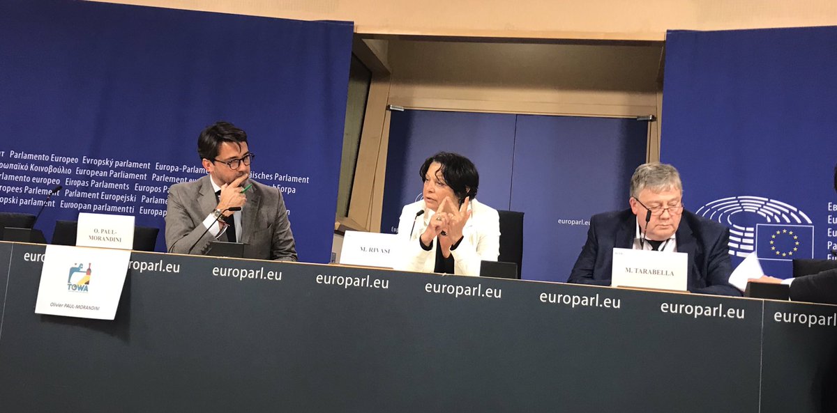 29 molécules parmi 148 ont été détectés. Au moins 8 d’entre eux sont des #CMR ou #perturbateurendocrinien A des doses faibles certes, mais que sait-on de leur effet cocktail ? Nous demandons la publication des résidus présents dans les vins commercialisés <a href="/TowaFor/">TOWA - Transparency for Organic Wine Association</a> <a href="/marctarabella/">Marc Tarabella</a>