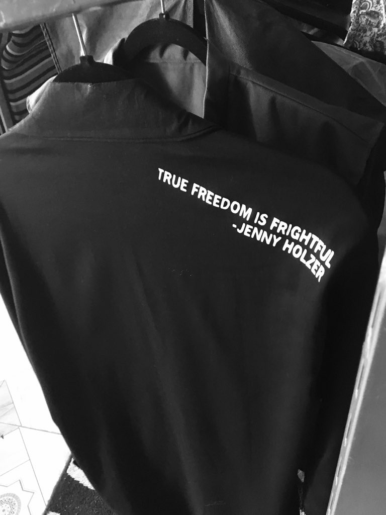 YOU_NIGERIA's tweet photo. Reverse collar shirt in black #YOUmen #YOUwomen https://t.co/yicBPKphNg