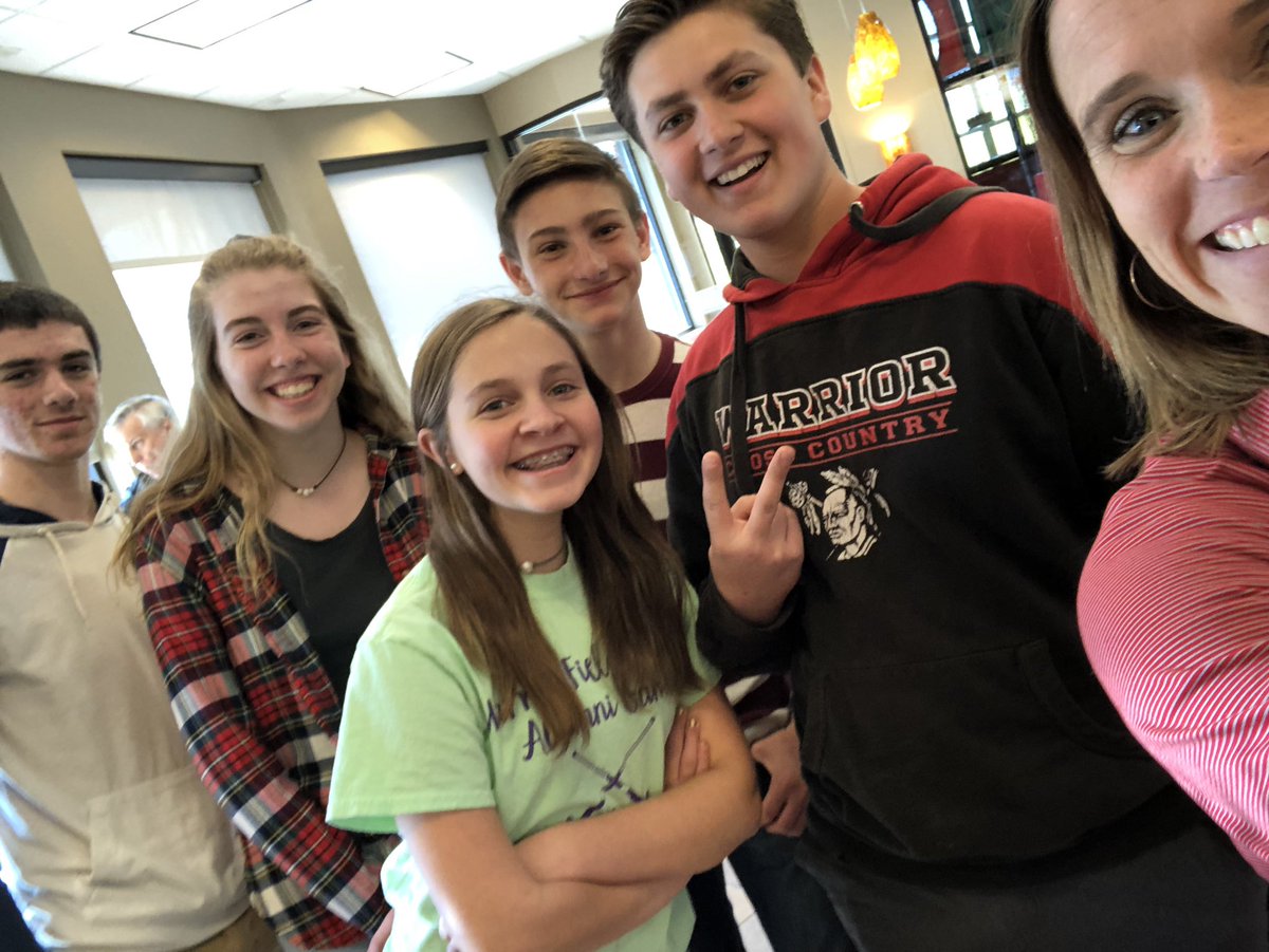 These kids! ❤️Loved serving with them this morning! <a href="/SuskyStuCo/">SHS Student Council</a> #servicelearning