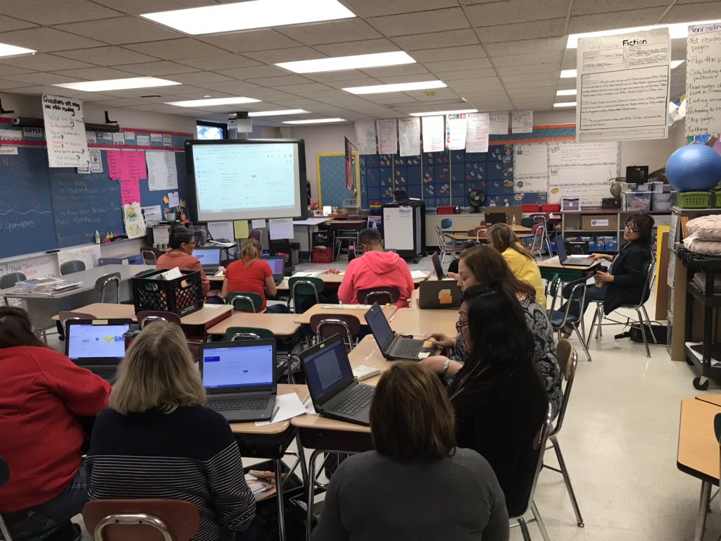 chrgut's tweet photo. Moving forward with great things! Awesome pd late start with teachers as leaders. #mckinleyjourney #sceck12 #pd #google #guidedreading #data https://t.co/wUX6i0Bwl2