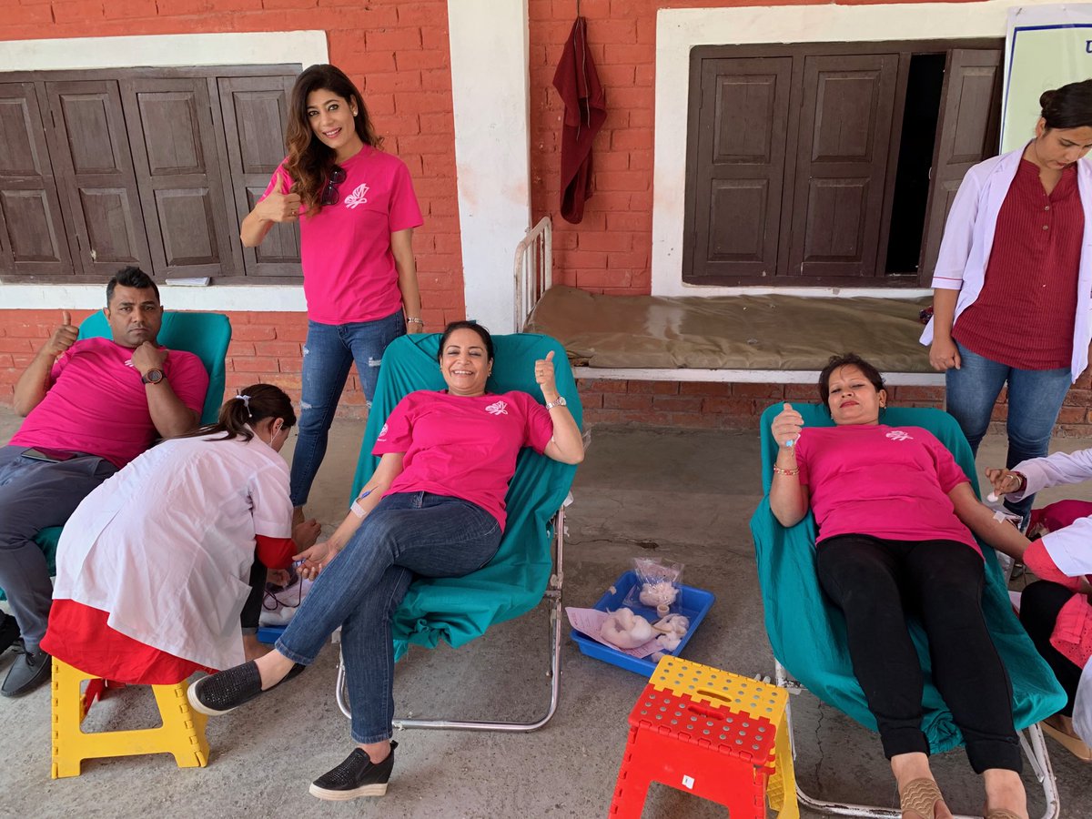 sandhyachap's tweet photo. Cervical cancer screening camp at Jhapa. Let’s talk about cancer and help save lives.
#cancercarenepal #womenhealth #cervicalcancer #awareneass #screening #VIAtest @Rashmey1 @NCH_jawalakhel https://t.co/v9tBVllzZA