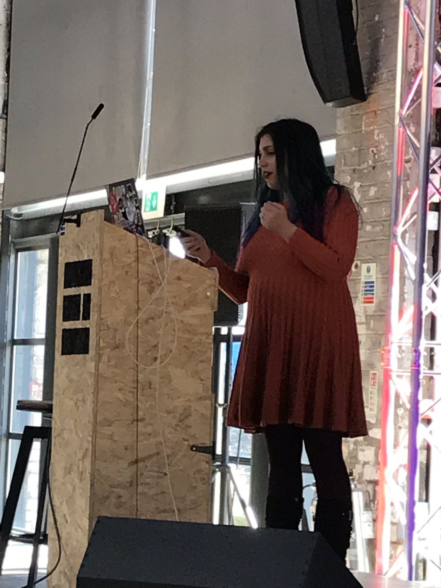 TheHashton's tweet image. Up close and personal on CSS secrets with @LeaVerou @FrontendNE . Many useful little gems 💎

#FrontEnd #FrontendNE #css #webdevelopment