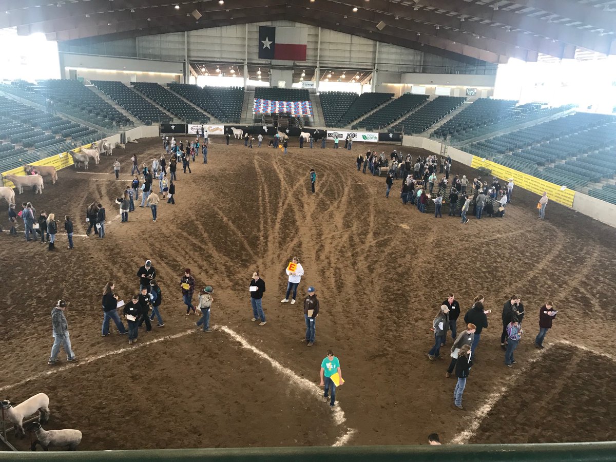 JimWard_MJH's tweet photo. @magnoliawestffa Livestock Judging Team is in action again at the Montgomery County Fair in Conroe. https://t.co/5M3zPEQIEy