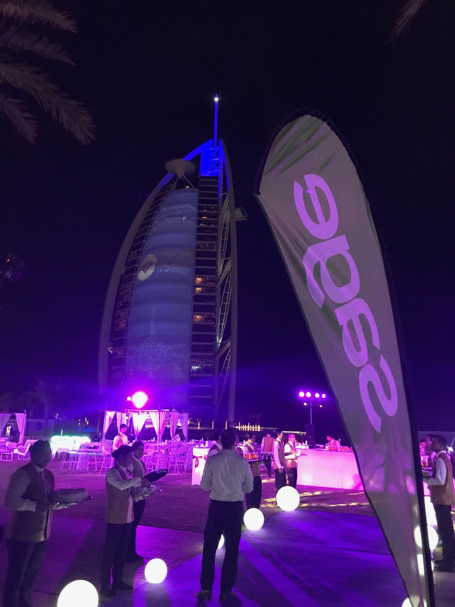 benroyfernandes's tweet photo. Beach party time... chilling with colleagues and partners from around the world at #SagePartnerSummit in Dubai ⁦@SageMiddleEast⁩ https://t.co/RPo4oYBImC