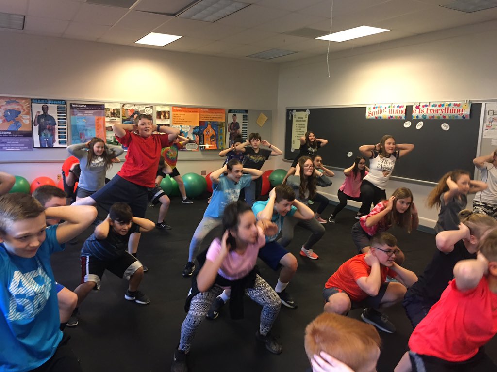 deerlakessd's tweet photo. Deer Lakes MS has transformed its former computer lab into what they are calling the “movement room.”  There, students can work on their physical fitness outside of the traditional gym setting. Earlier today, some students took it for a spin. #WellnessForGood https://t.co/NCUbT3grGi