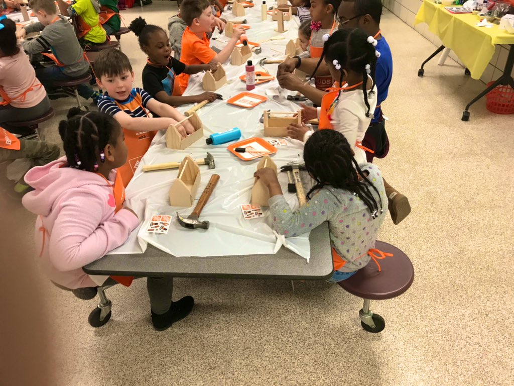 Seana_THD's tweet photo. Our resident kid's workshop specialists Don and Brian took a trip to the YMCA yesterday to do a clinic just for them. It was a smashing success! #thd2313 #thehomedepot #tinyhammers #kidsworkshop #futurecustomers #futureassociates @thd_young @THDToddMurdoch @KevinZ_THD https://t.co/la9aBN4cR8