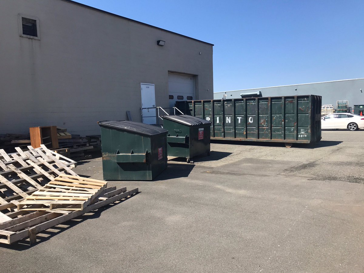 HunterMfgSvcs's tweet image. Dumpster has arrived, Time for Hunter Manufacturing spring cleaning #machineshoplife