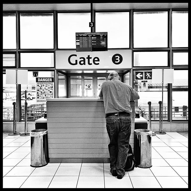 kschoemaker's tweet photo. Waiting at airports. #eagermuch #photography #flying #airport #travel #flytime #afritravel #departures #passengers #blackandwhitephotography #meetsouthafrica #tourism #southafricaletsme #travellife #design #airtravel #visualsgang #visualsoflife #work⦠https://t.co/f9qoF0FAOV https://t.co/XHdaKV3Sc0