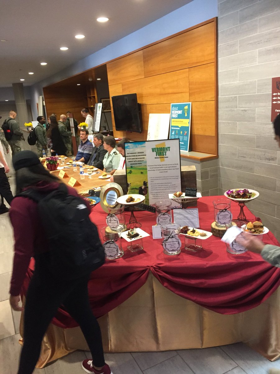 norwichnews's tweet image. The judges have a tough job to do for @Mindful_Sodexo’s #localvore #VTFirst chef challenge!