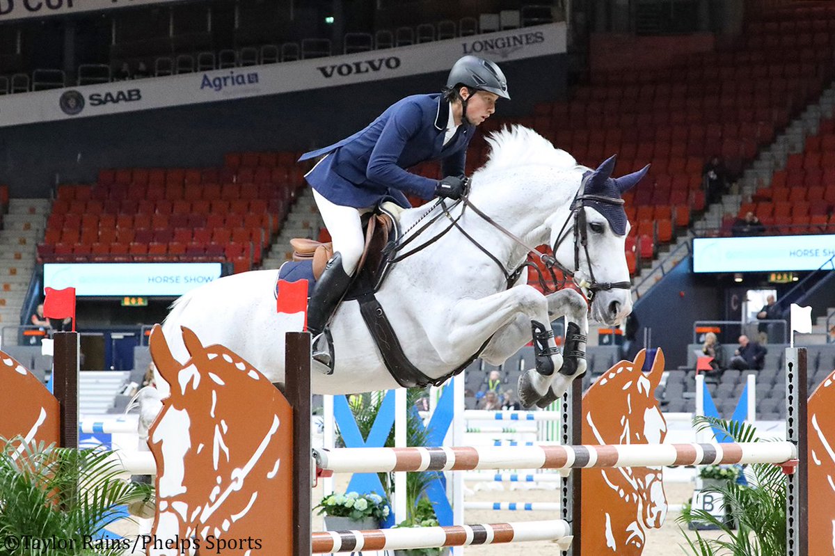 PhelpsSports's tweet photo. Top show jumpers from around the world have arrived in Gothenburg, Sweden, for the 2019 @longines #FEIJumping World Cup™ Final! See the full photo gallery from Wednesday's warm-up class here: https://t.co/skybI09Yvo https://t.co/lRuj5PKx09