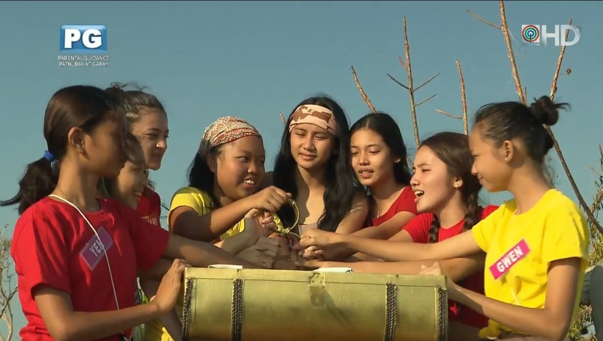 wanderesslili's tweet photo. GIRL POWERRRR!!!!

#PBB8IslandBoys https://t.co/XDhTrE4DRn