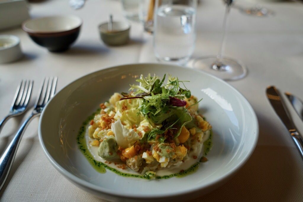 3 quality restaurants Zurich Switzerland buff.ly/2p7RNgm If you love fine dining in beautiful cities...Zurich is a great place to go! See these restaurants that offer an amazing experience &amp; food! #Switzerland #restaurants #Travel #Foodies #Michelin #reviews #foodie