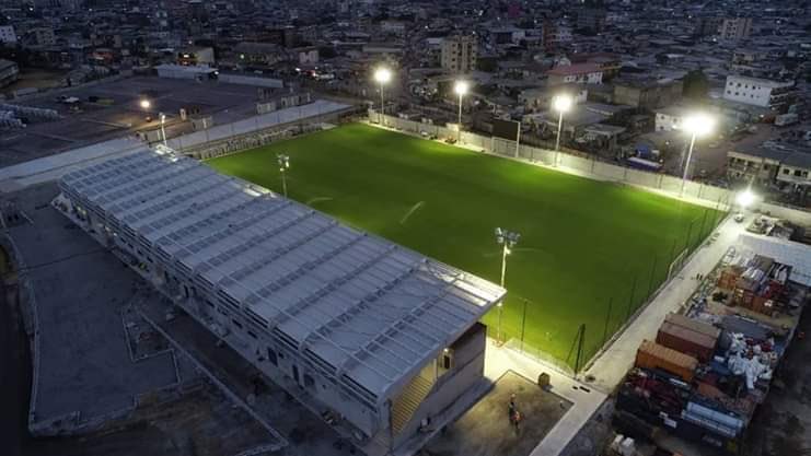 AllezLesLions's tweet photo. 📸 Stade la Réunification de Douala et son annexe. 😍🏟🇨🇲 https://t.co/iQ6iTzWIm6
