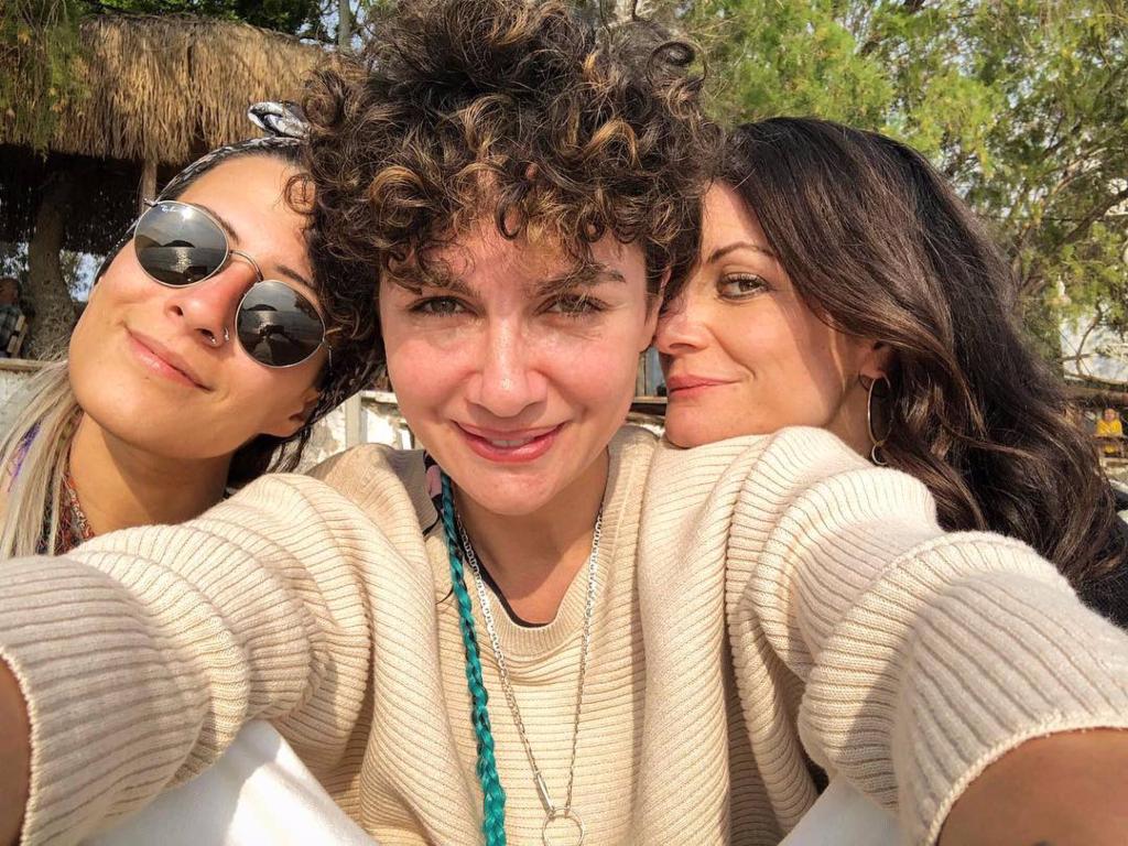ASo34853353's tweet photo. #BirceAkalay
😍😍بعد قلبي فلفوله https://t.co/bxCcnzuSSz