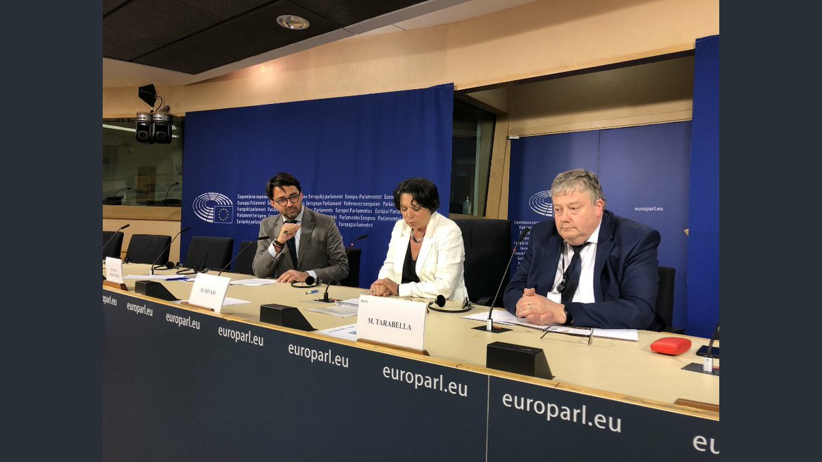 Our press conference with <a href="/marctarabella/">Marc Tarabella</a> and <a href="/MicheleRivasi/">Michèle Rivasi 🌍</a> #transparencywine #organicwine #cicolella #georgopoulos #seralini #pesticides #cmr #towa