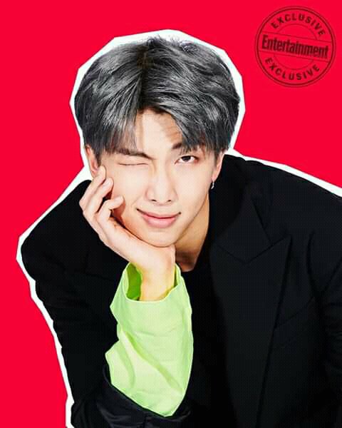 kookies_koolate's tweet photo. Double blank image BTS Entertainment Weekly (EW) cover.
So, you can give love notes or just give a cute sticker in this photo.
#JHOPE #RM
#BTSARMY
#BTSPEDIA
#BTS_Official_Merch_Restock
#BTSLoveYourselfTourinbkk https://t.co/HqviTax3ea