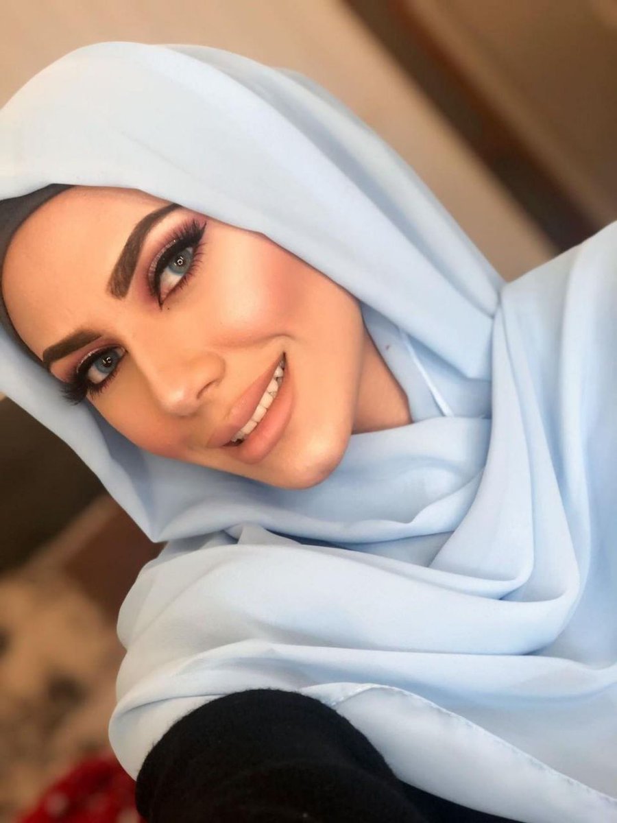 Luminous_saudi's tweet photo. اللون بلو لون مثالى للوك يومى 😍😍 من #لومينوس

#عدسات_لاصقة #لومينوس #عدسات_ملونة
#السعودية 🇸🇦 https://t.co/UBTCIzXrGr
