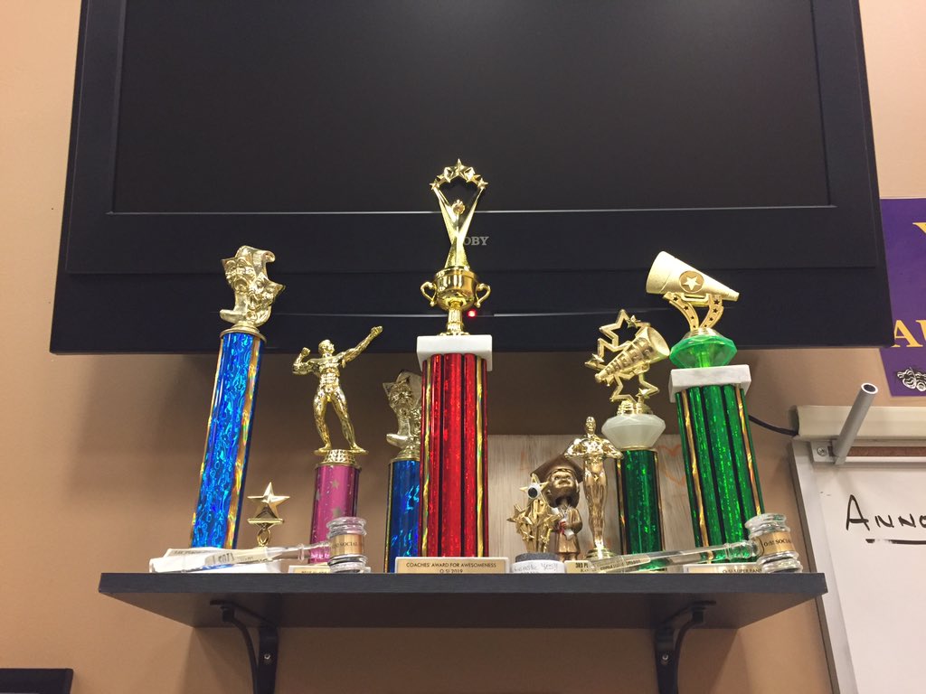 SHImprov's tweet photo. Our improv trophy shelf is FULL to bursting!! We sure have some tall trophies! To top off this successful year, we officially have the BEST fans and the BEST female performer @jadencgal! Thank you @OperationShow and all our supporters for helping us accomplish amazing things!!! https://t.co/zLdv90lu5K