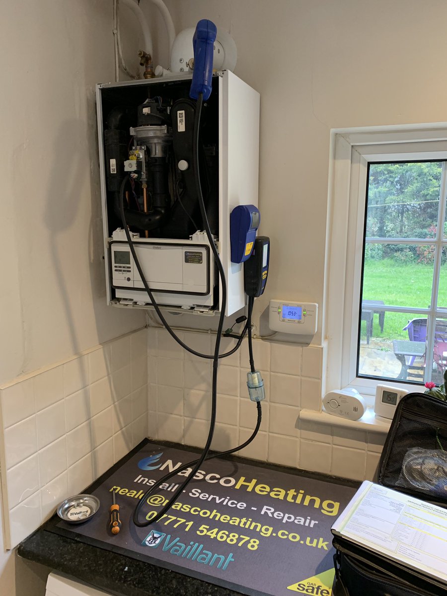 NascoHeating's tweet photo. A couple of @vaillantuk first year services completed. #vaillant #boilercare #warranty https://t.co/sI9n0zpcwL
