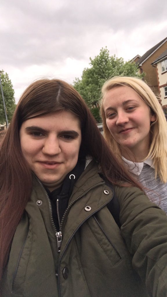 imlucyhalc's tweet photo. Happy Birthday @AngelofTaylor13 ! Hope you have such a lush day as you deserve it! You’re amazing, gorgeous, smart and funny and I’m so glad I know you❤️ hope we can meet again soon 💕Love you loads xx https://t.co/DS6HoHmyUb