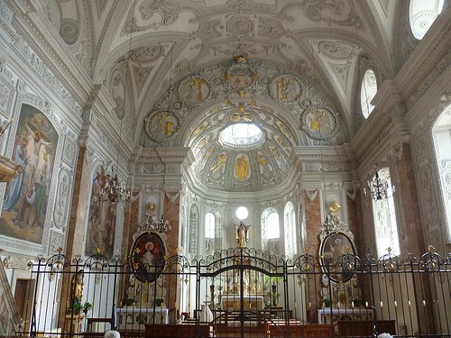 CEra2era's tweet photo. Church of the Sacred Heart of Jesus, Innsbruck, Tyrol, Austria
The first image is Emperor Charles of Austria praying in 1916 https://t.co/R0HB4cOhXo