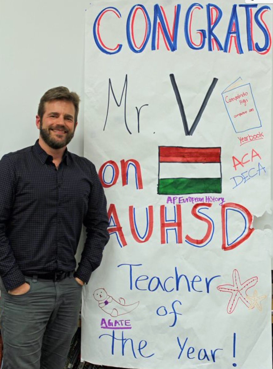 Lamorinda Weekly: "Campolindo High School's social studies teacher Paul Verbanszky was selected as the Acalanes Union High School District's 2019-2020 Teacher of the Year." lamorindaweekly.com/archive/issue1… … #cocotoy @CampolindoHS <a href="/AUHSD/">AUHSD</a> #MoragaCA