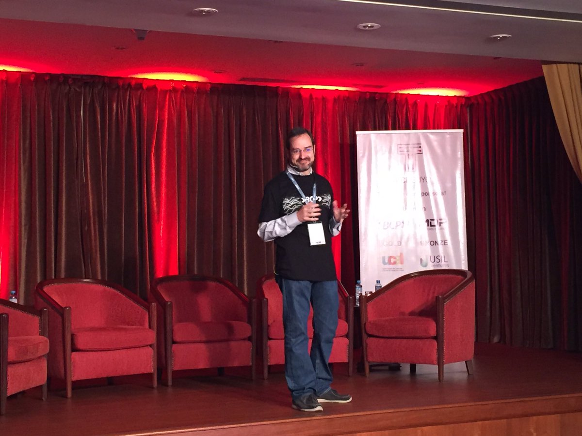 Tecnologia21com's tweet photo. “Hace algunos años la banca pensaba que las startups Fintechs nos iban a quintar partes de nuestra cadena de valor”; David Saenz - BCP. #TechSuyo #TechSuyo2019 #SiliconValley https://t.co/OfMj5VGeGL