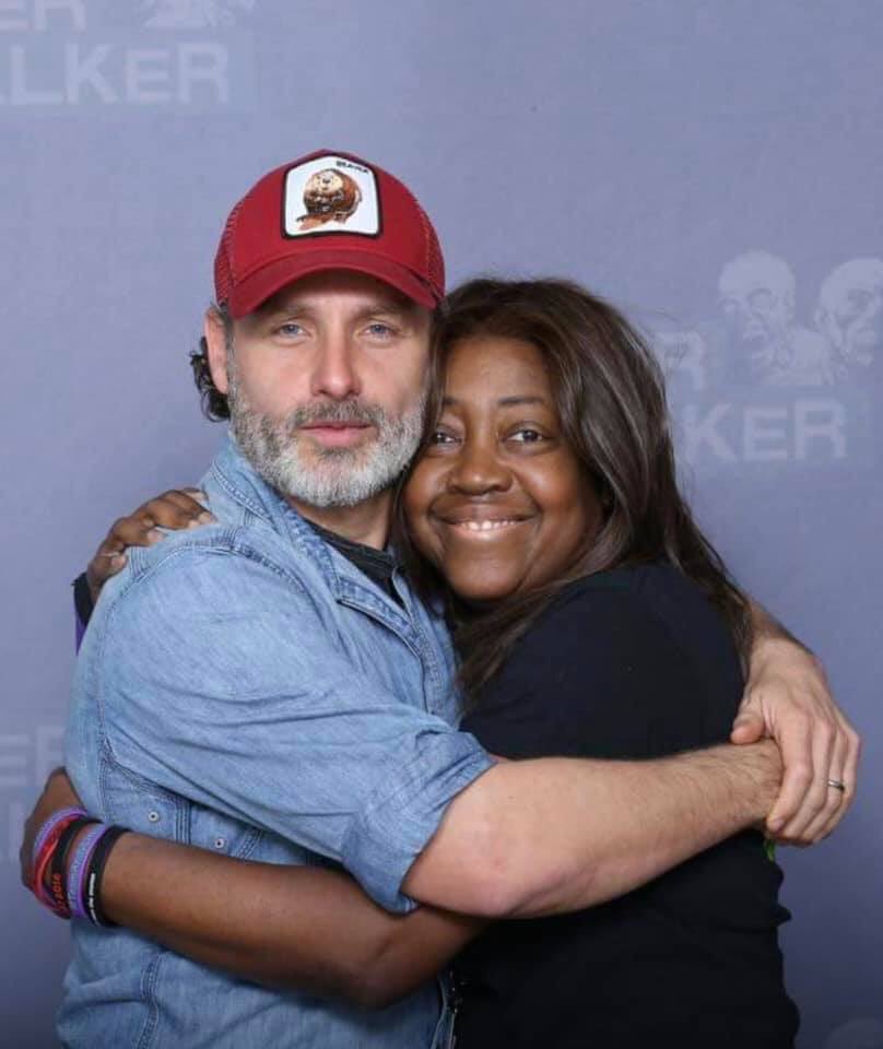 leanne137's tweet photo. Today is 1 year your gone Lisa&it still doesn’t feel real.I want to thank you for all have done for me, #TWDFamily &the children that you help @barnardos through @TeamAndyLincoln you have brought so many people together&we are thankful❤️Miss You
#loveforLisa https://t.co/ziVG1KBuWL