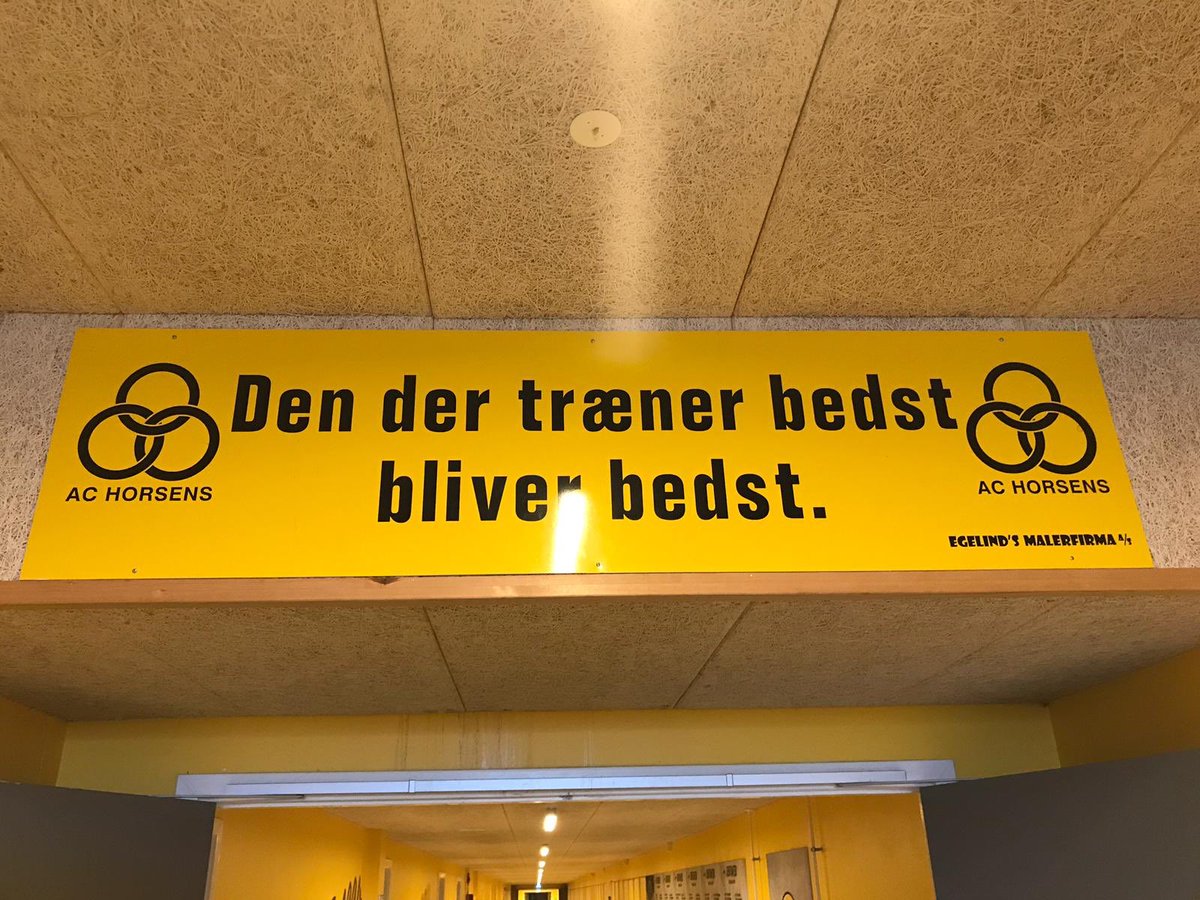 kevnicholson1's tweet photo. Great to be at @AC_Horsens doing work with @doublepass. Strong emphasis on coach education and translating theory into action. Superb to get out onto the pitch and work with the coaches from this club that has great potential. https://t.co/6S9TedE2Tr
