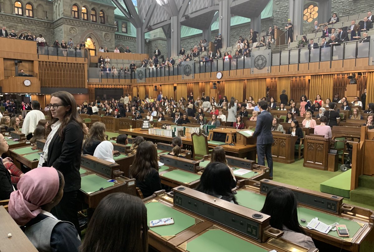 nathancullen's tweet photo. A stunning demonstration of young women speaking truth to power as #DaughtersOfTheVote question @JustinTrudeau (the #Wetsuweten were raised) &amp; demonstrated their displeasure with his decision to remove @Puglaas &amp; @janephilpott from his Liberal caucus. Strong. #cdnpoli https://t.co/hYH50Hx7Px