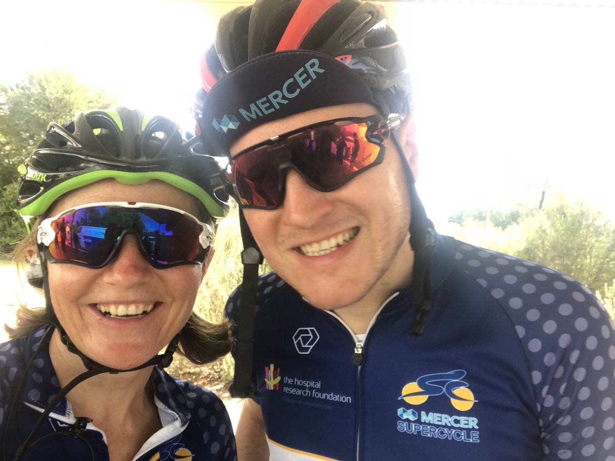 Fuzzyleeza's tweet photo. #mercersupercycle19 day 5 from Burra to Wallaroo was around 185km. lots of sunshine and smiles. 700km down and 300km to go. #merceractive @lifeatmercer @MercerAu @supercycle_au #teammercer https://t.co/oR6LRgluWp