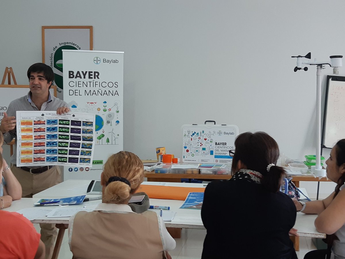 FlorStockerRSE's tweet photo. #Baylab en Venado Tuerto junto al programa 🔎🔬 #CientíficosDelMañana  Hoy capacitando a docentes de 13 escuelas primarias en el uso del Kit de Ciencias Naturales 🌎 Infinitas gracias a @zelanovich y @_gabigiusti por su compromiso y apoyo 👏👏 
@BayerConoSur https://t.co/oUdzsbaycV